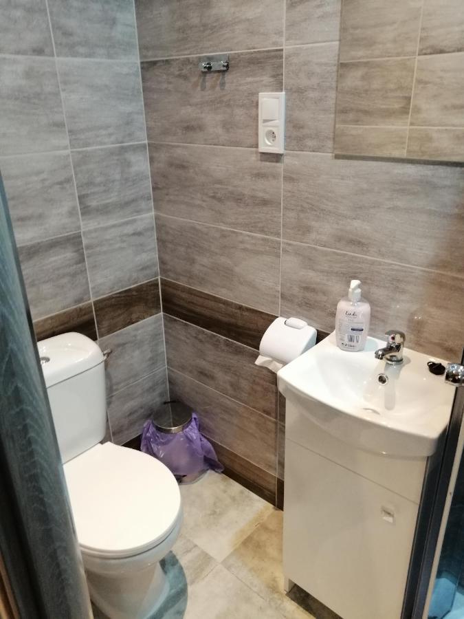 Pokoje Goscinne Polo Ζεστοκόβα Εξωτερικό φωτογραφία